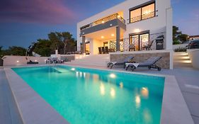 Villa Allure